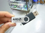 AMD USBメモリ02